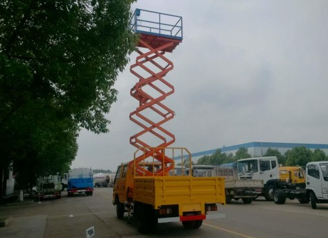 10 米東風(fēng)雙排高空平臺升降車_10米剪叉式升降平臺高空作業(yè)車