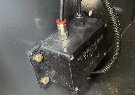 油罐車海底閥報警器_油罐車語音報警裝置_LC-VIA氣動閥門報警器 油罐車海底閥報警器_油罐車語音報警裝置_LC-VIA氣動閥門報警器