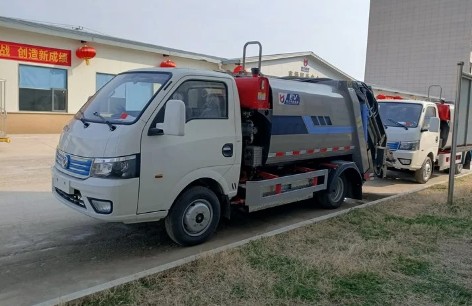 5.3方東風(fēng)凱普特純電動(dòng)壓縮垃圾車