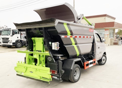 長(zhǎng)安后雙輪自裝卸式垃圾車(chē)_帝王環(huán)衛(wèi)牌HDW5032ZZZS6型自裝卸式垃圾車(chē) 長(zhǎng)安后雙輪自裝卸式垃圾車(chē)_帝王環(huán)衛(wèi)牌HDW5032ZZZS6型自裝卸式垃圾車(chē)