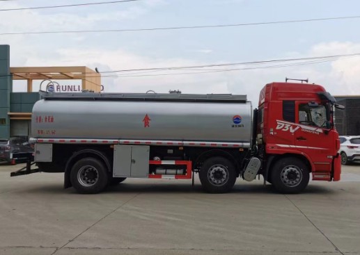 東風(fēng)暢行D3V小三軸食用油運(yùn)輸車_潤(rùn)知星牌SCS5250GSYDFV6型食用油運(yùn)輸車 東風(fēng)暢行D3V小三軸食用油運(yùn)輸車_潤(rùn)知星牌SCS5250GSYDFV6型食用油運(yùn)輸車