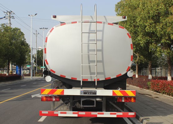 重汽豪沃前四后八供液車_潤知星牌SCS5313TGYZZ6型供液車 重汽豪沃前四后八供液車_潤知星牌SCS5313TGYZZ6型供液車