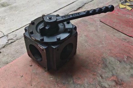 金剛牌四通閥 金剛牌四通閥