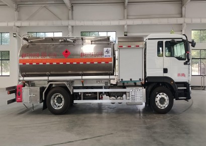 重汽汕德卡13方飛機加油車_齊星牌QXC5186GJYZ6A型飛機加油車 重汽汕德卡13方飛機加油車_齊星牌QXC5186GJYZ6A型飛機加油車