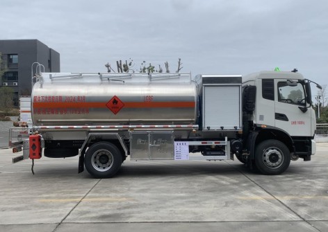 國五東風天錦飛機加油車_楚飛牌CLQ5180GJY5DF 型飛機加油車 國五東風天錦飛機加油車_楚飛牌CLQ5180GJY5DF 型飛機加油車