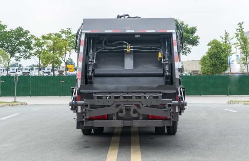 東風多利卡6.5方藍牌壓縮垃圾車_藍牌壓縮垃圾車廠家