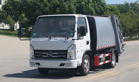 凱馬國(guó)六4方壓縮式垃圾車_壓縮垃圾車生產(chǎn)廠家