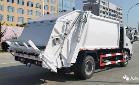 福田歐馬可國六6-8方壓縮式垃圾車_壓縮式垃圾車生產(chǎn)廠家