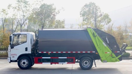 上汽躍進(jìn)C500國(guó)六8方壓縮式垃圾車_壓縮式垃圾車生產(chǎn)廠家