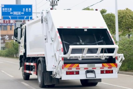 ����HOWO��(gu��)��14�����sʽ����܇_���sʽ����܇���a(ch��n)�S��