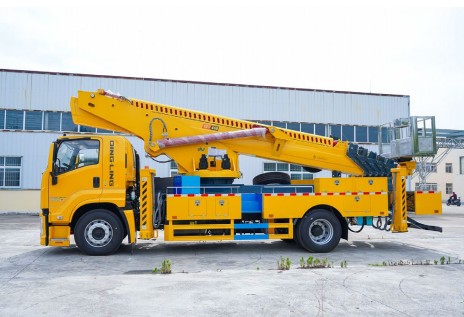 慶鈴五十鈴巨咖45米高空作業(yè)車_45米高空作業(yè)車生產(chǎn)廠家