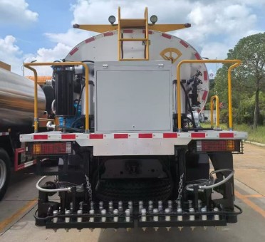 陜汽德龍X3000瀝青灑布車_10方出口型楚勝牌瀝青灑布車 陜汽德龍X3000瀝青灑布車_10方出口型楚勝牌瀝青灑布車